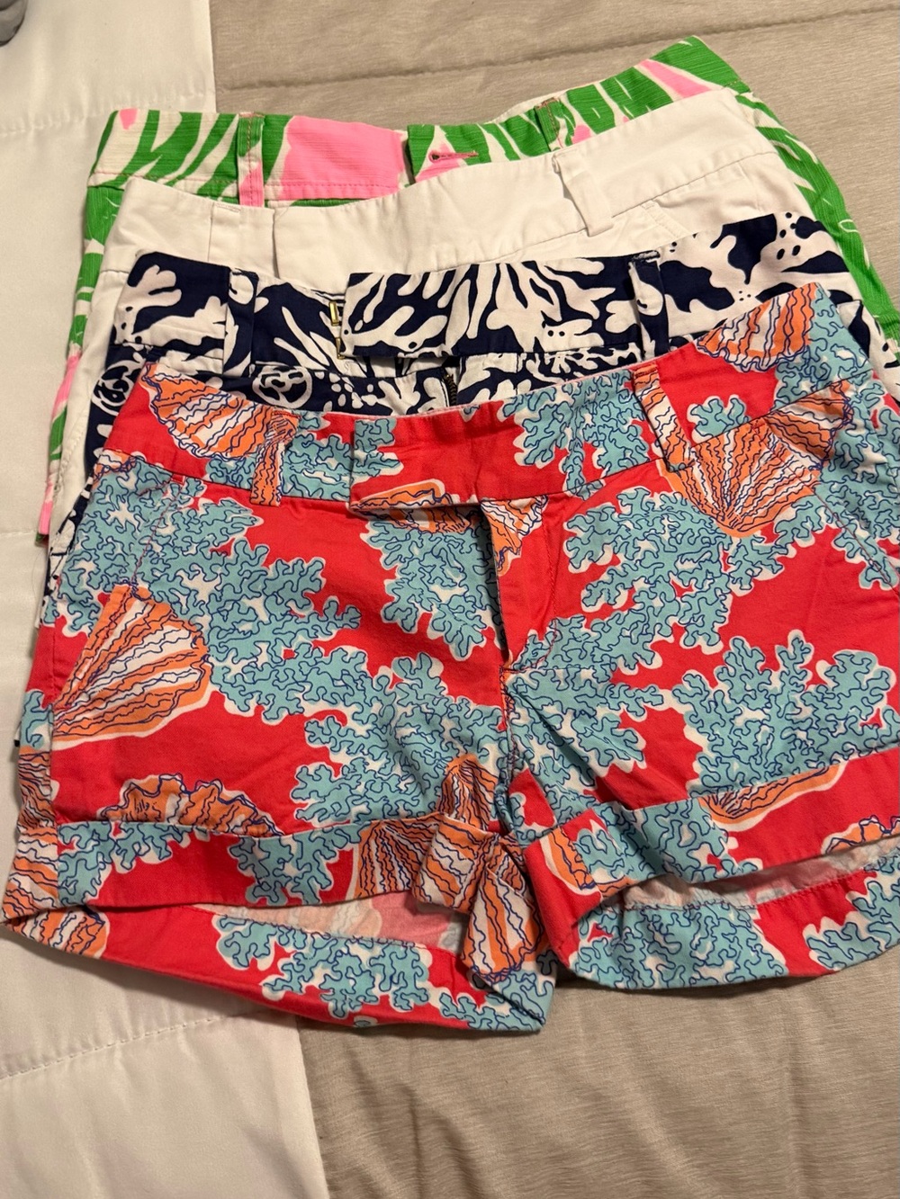 Bundle Lily Pulitzer shorts size 00 in excellent used condition
